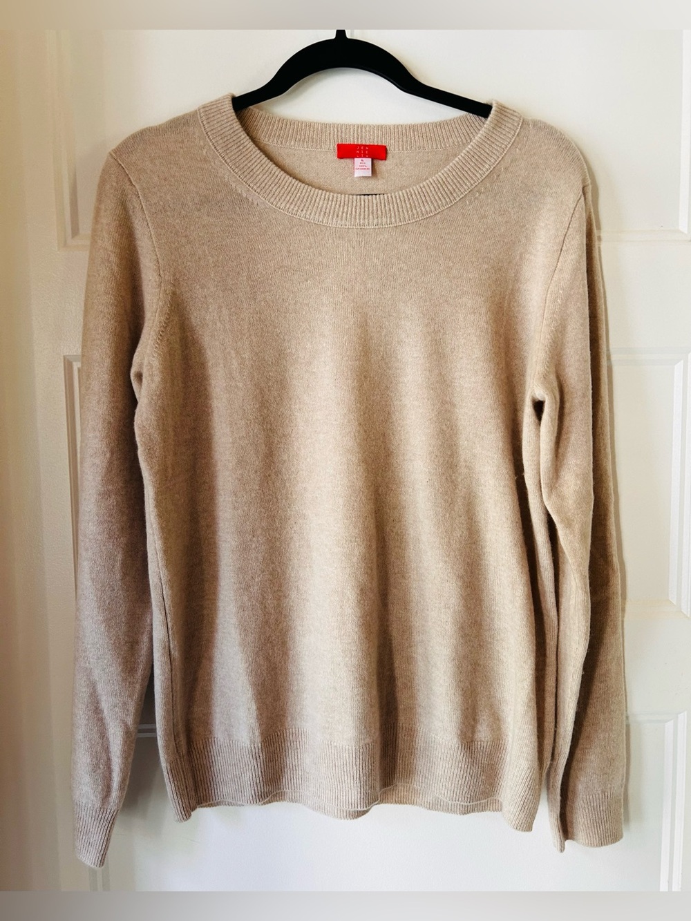 Jenni Liu 100% Cashmere Crewneck Sweater L Beige Tan Quiet Luxury Classic Basic